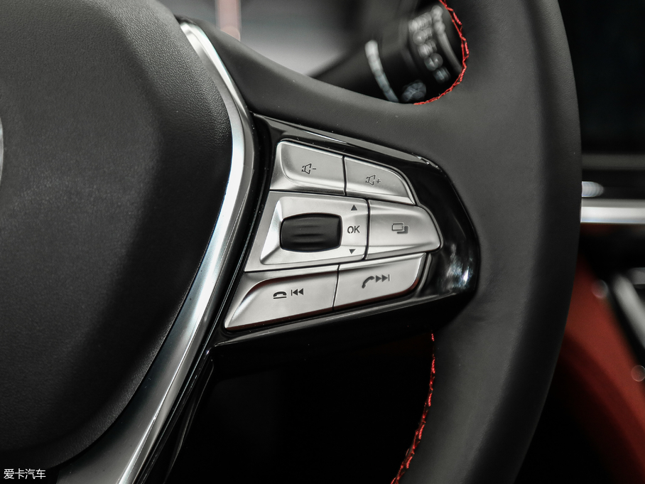 2019LCS85 COUPE 2.0T ǰ V