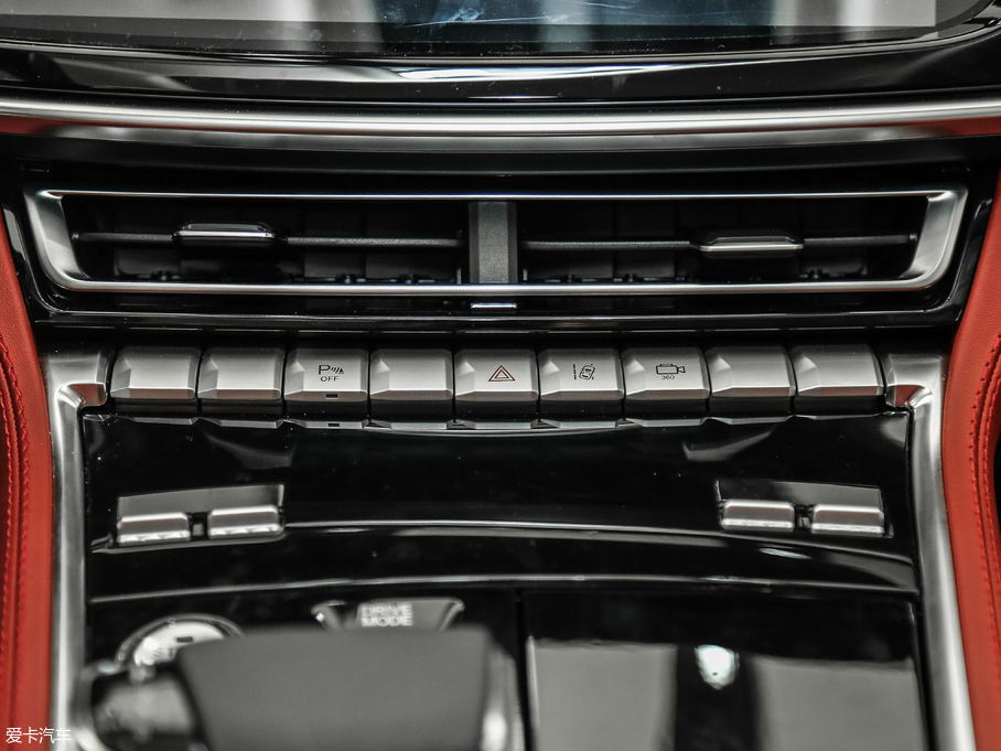 2019LCS85 COUPE 2.0T ǰ V