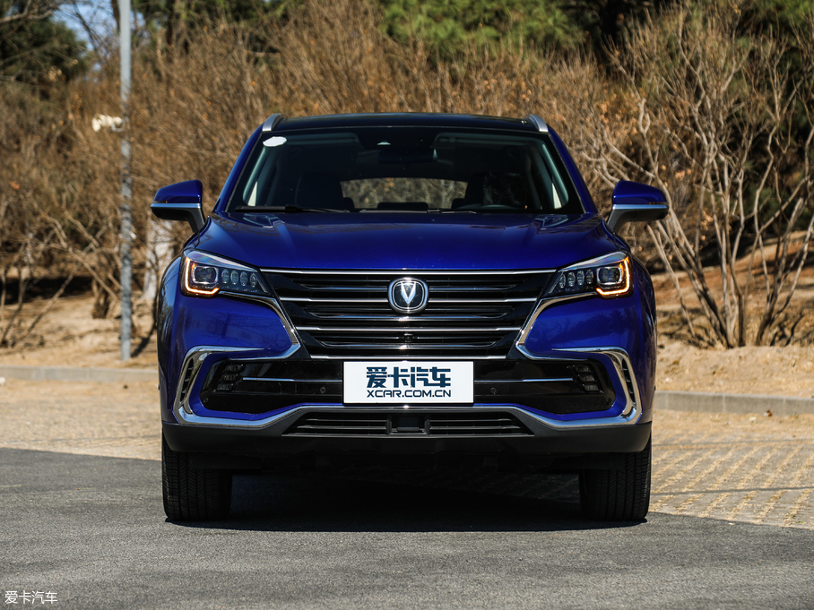 2019LCS85 COUPE 2.0T ǰ V