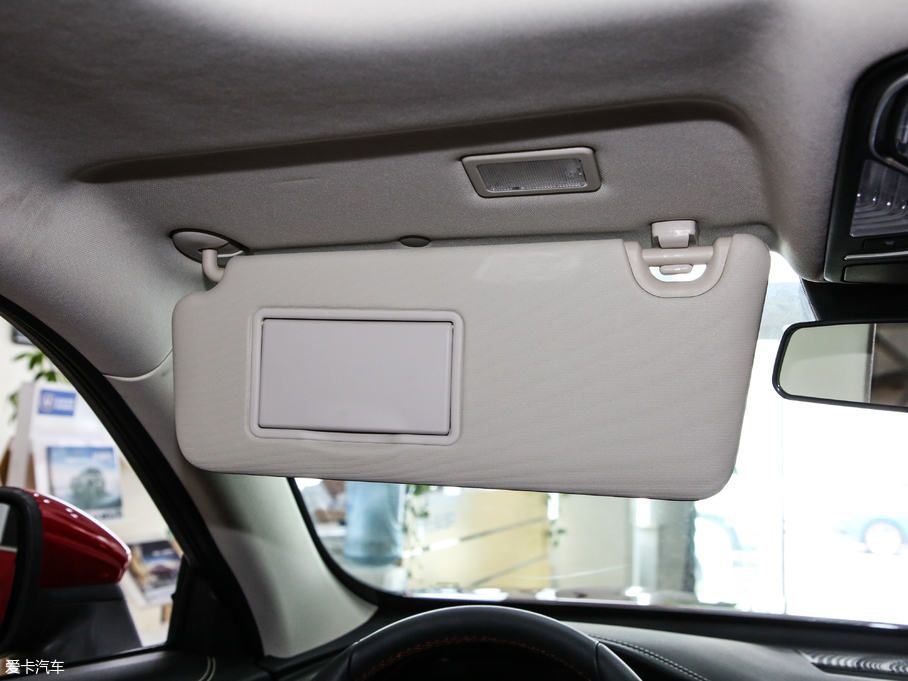 2019LCS85 COUPE 2.0T ǰ VI