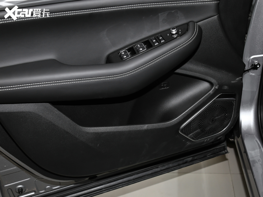 2019LCS85 COUPE 2.0T Ӱ VI