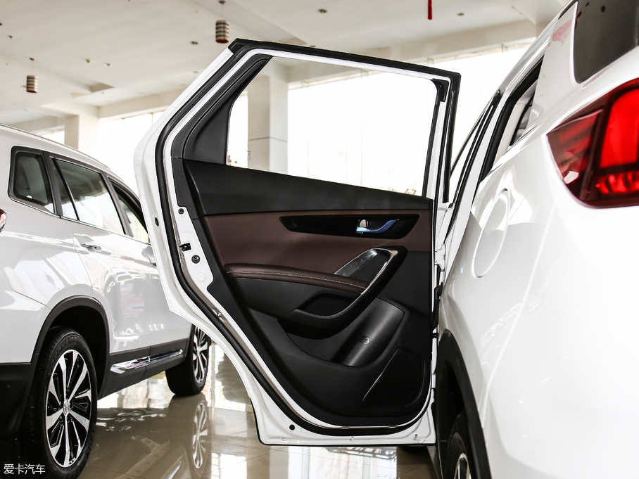 2018L(zhng)CS55 1.5T Ԅ(dng)ſ (gu)V