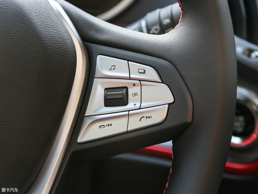 2018LCS55 1.5T Ԅp VI