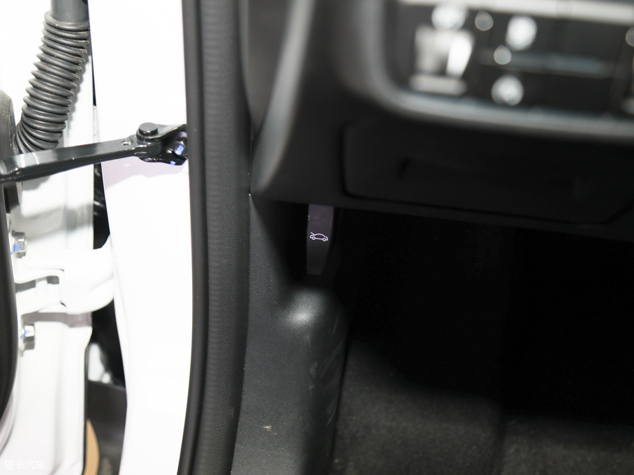 2018L(zhng)CS55 1.5T Ԅ(dng)ń(dng) (gu)V