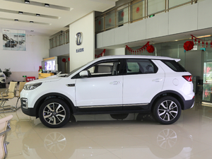 2018款1.5T 自动炫动型 国V 正侧（左）