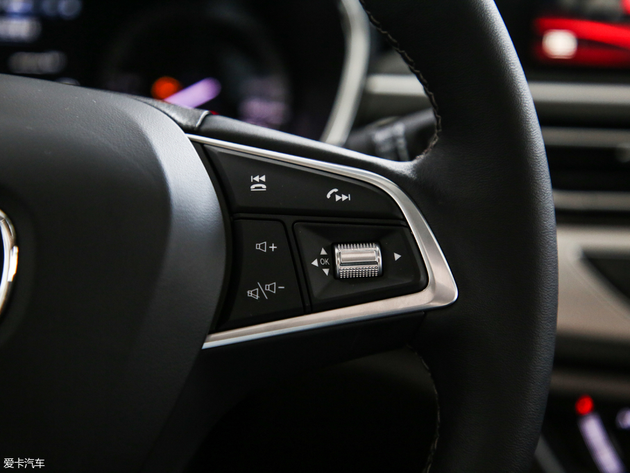 2019GCC 1.5T Ԅӵǿհ VI