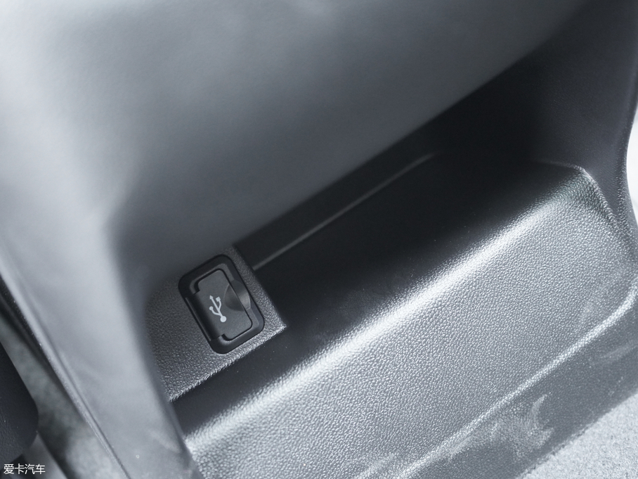 2018L(zhng)CS55{(ln)(dng) 1.5T Ԅ(dng){(ln)(dng)