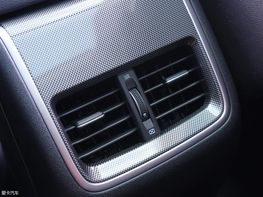 2018LCS55{(ln)Ӱ 1.5T Ԅ{(ln)Ӱ