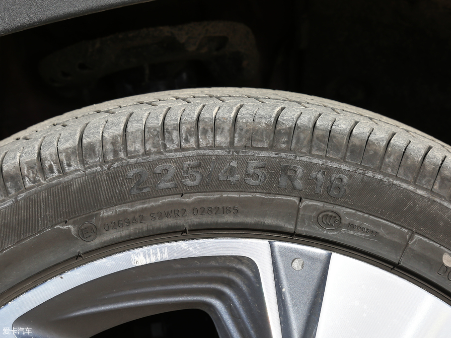 2018LCS35 PLUS 1.6L Ԅ V