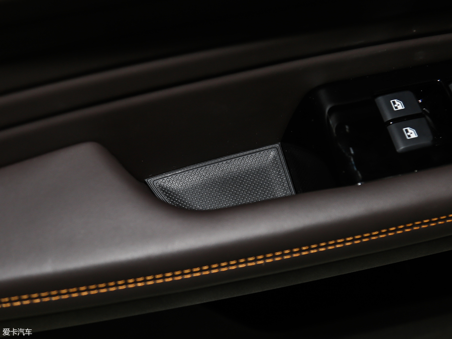 2018L(zhng)CS35 PLUS 1.6L Ԅ(dng)(lin) (gu)V