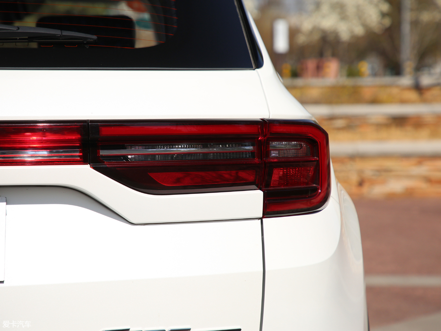 2018LCS35 PLUS 1.6L Ԅ V