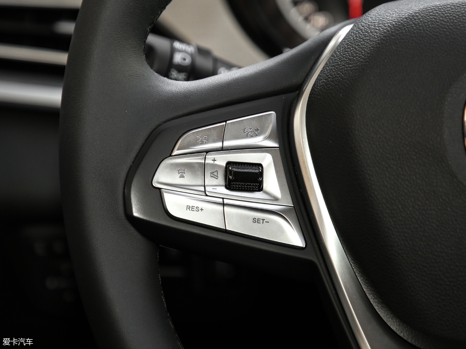 2018LCS35 PLUS 1.6L Ԅ V