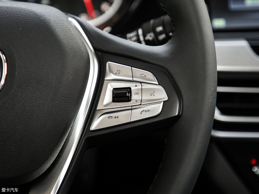 2018LCS35 PLUS 1.6L Ԅ V