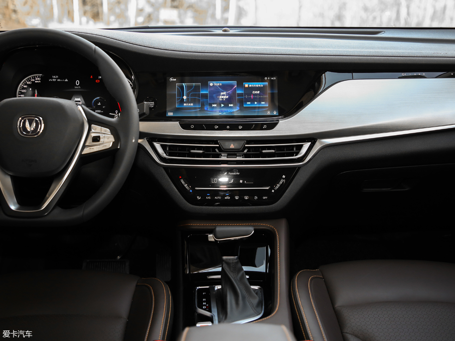 2018L(zhng)CS35 PLUS 1.6L Ԅ(dng)(lin) (gu)V