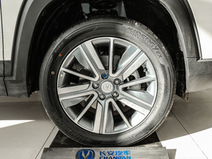 20181.6L քӕ V Ś