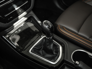 20181.6L քӕ V QU