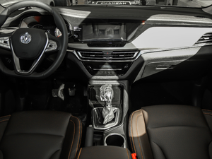 20181.6L քӕ V п_