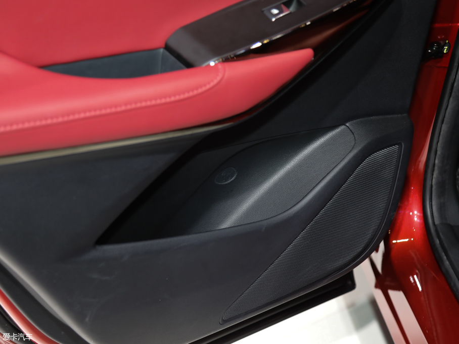 2020LCS75 PLUS 2.0T ԄŞ