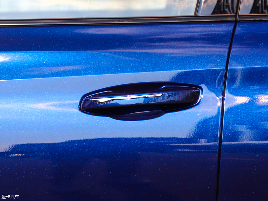 2020LCS75 PLUS 2.0T ԄŞ