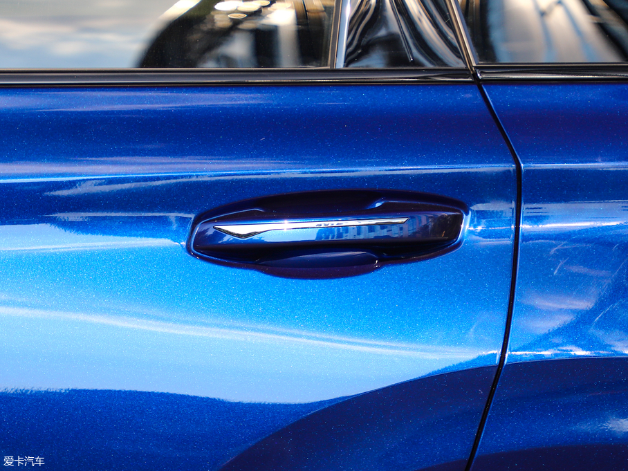 2020LCS75 PLUS 2.0T ԄŞ