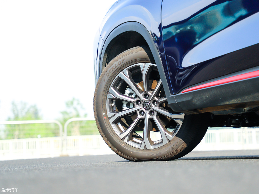 2020LCS75 PLUS 2.0T ԄŞ