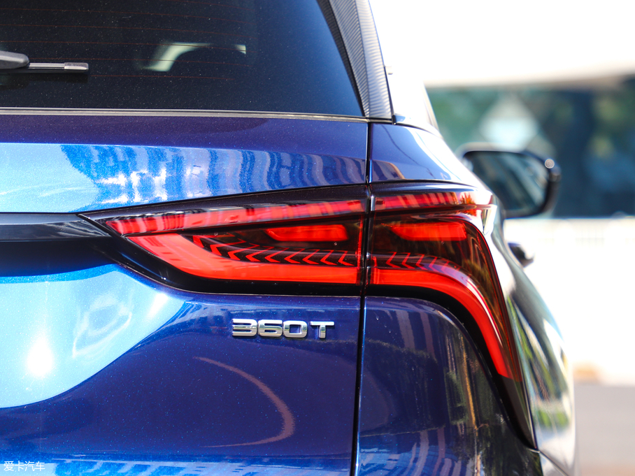 2020LCS75 PLUS 2.0T ԄŞ