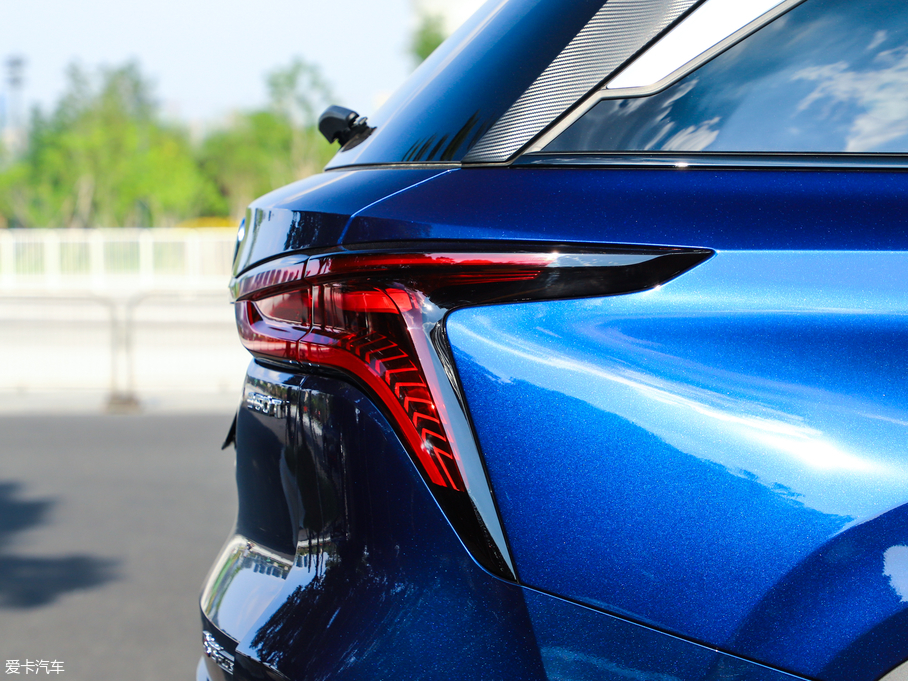 2020LCS75 PLUS 2.0T Ԅ(dng)Ş