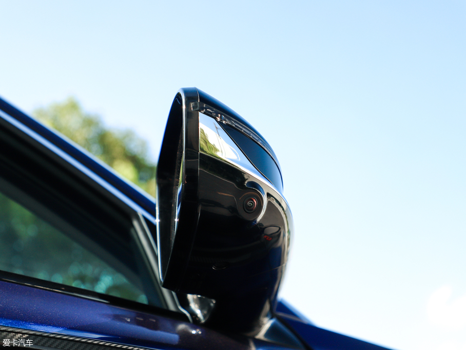 2020LCS75 PLUS 2.0T ԄŞ