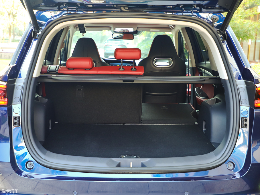 2020LCS75 PLUS 2.0T ԄŞ