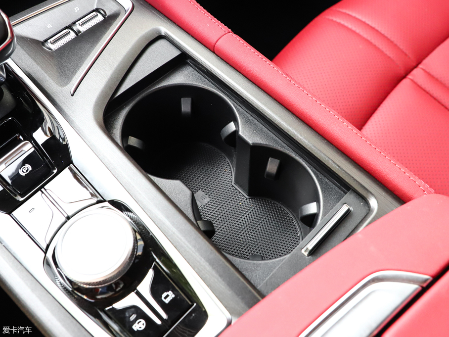 2020LCS75 PLUS 2.0T ԄŞ