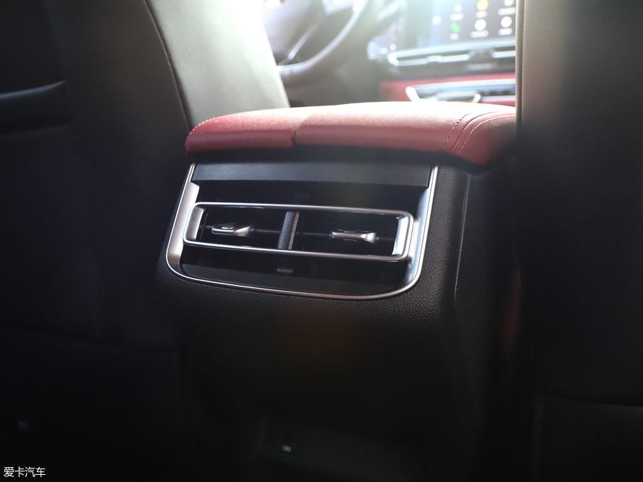 2020LCS75 PLUS 2.0T ԄŞ