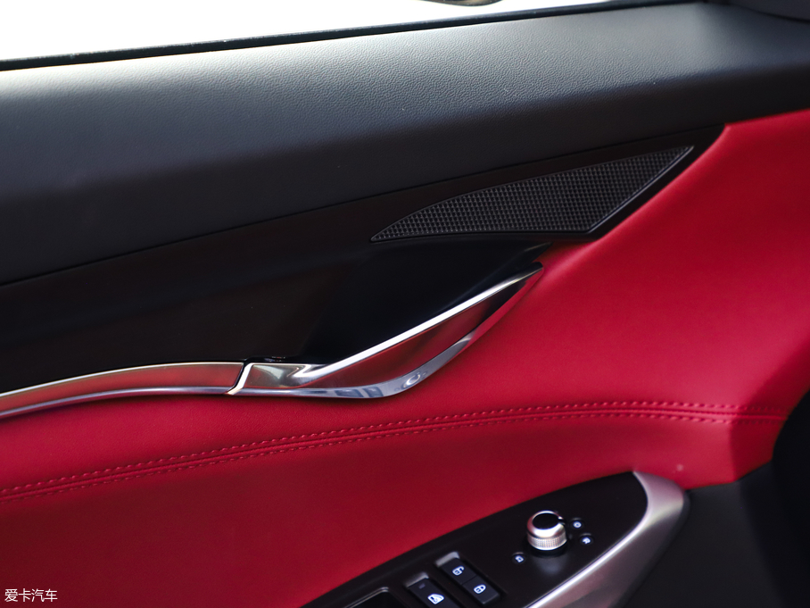 2020LCS75 PLUS 2.0T ԄŞ