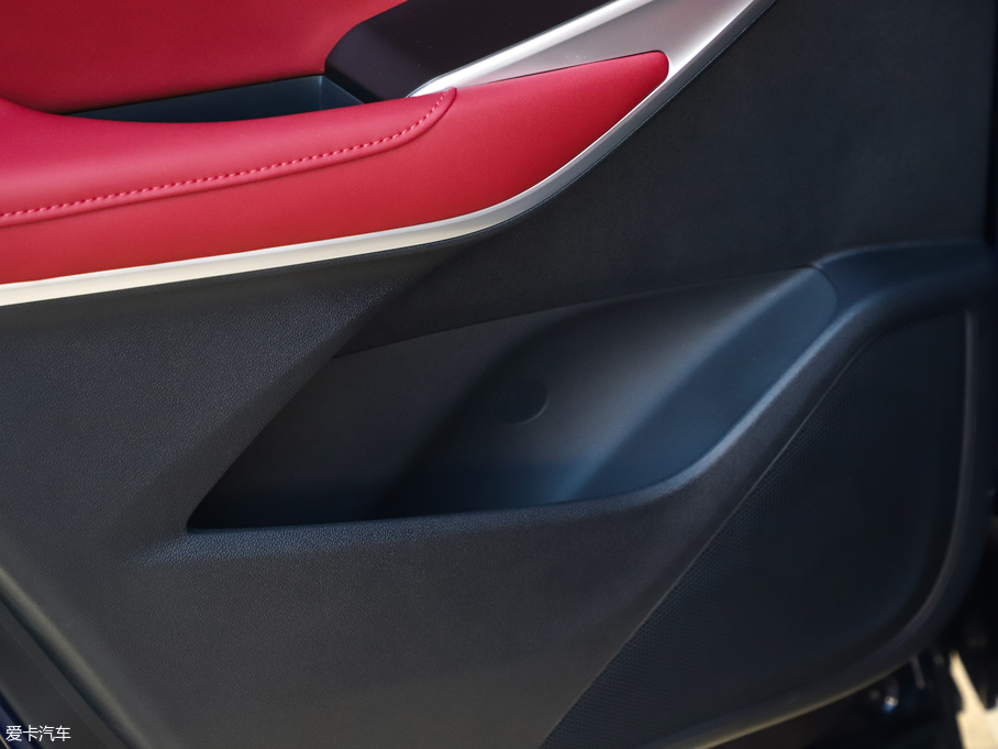 2020LCS75 PLUS 2.0T ԄŞ