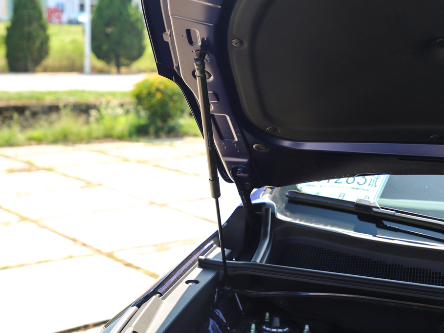 2020LCS75 PLUS 2.0T ԄŞ