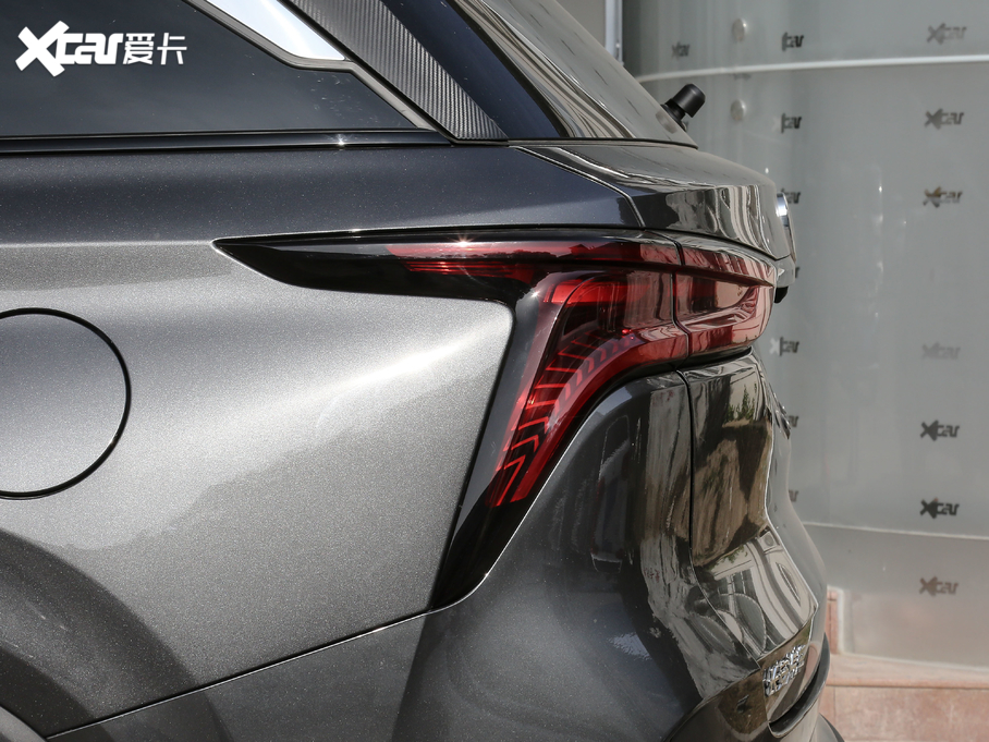 2020LCS75 PLUS 2.0T ԄŞ