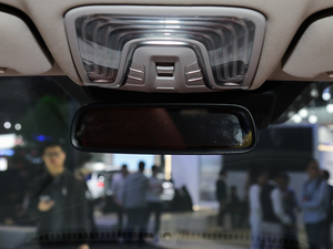 20202.0T Ԅ(dng)Ş ܇(ni)ҕR