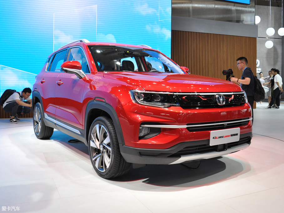 2019LCS35 PLUS 1.4T DCT{L VI