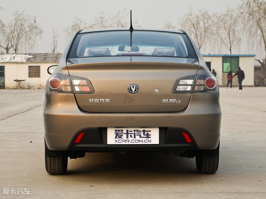 2009��� ���� 1.5L �քӺ��A��