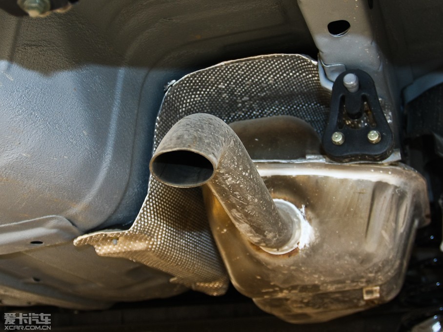 2009��� ���� 1.5L �քӺ��A��