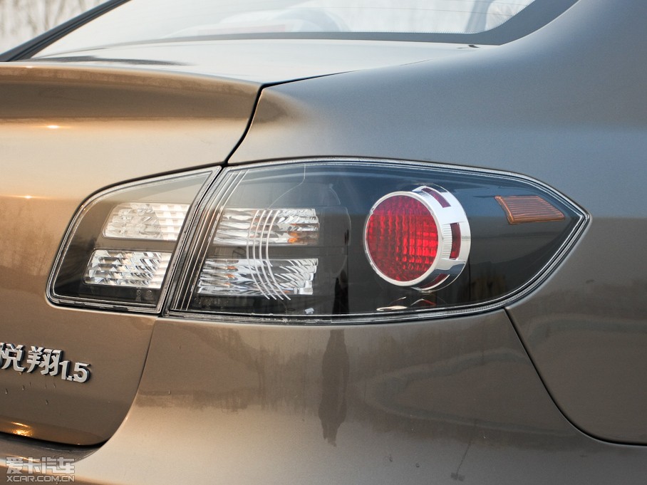 2009��� ���� 1.5L �քӺ��A��