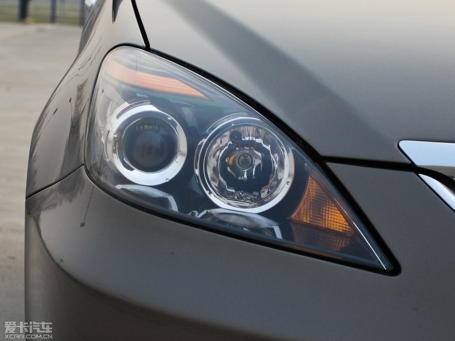 2009��� ���� 1.5L �քӺ��A��