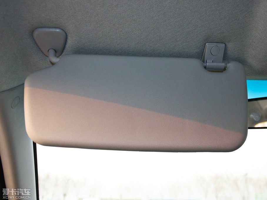 2009��� ���� 1.5L �քӺ��A��