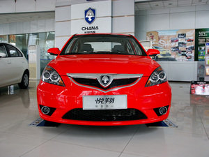 2009款三厢 1.5L 手动豪华版 整体外观