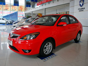 2009款三厢 1.5L 手动豪华版 整体外观