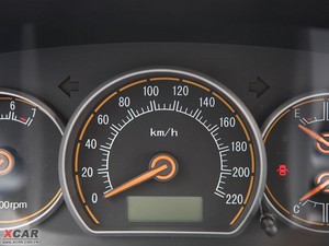 2009款三厢 1.5L 手动豪华版 中控区
