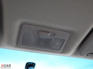 2009款三厢 1.5L 手动豪华版 空间座椅