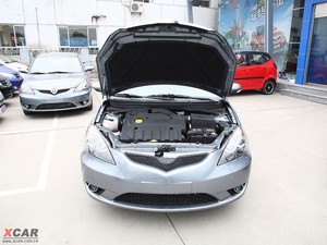2009款三厢 1.5L 手动豪华版 其它