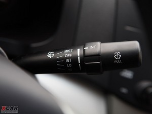 2009款三厢 1.5L 手动豪华版 中控区