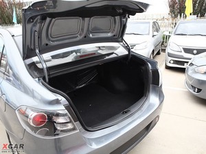 2009款三厢 1.5L 手动豪华版 空间座椅