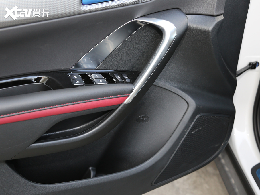 2019LCS55 1.5T Ԅɫ VI